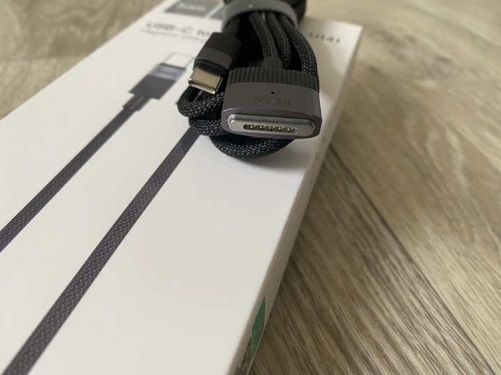 Кабель HOCO U141 Magnetic charging Cable Type-C to Mag3 1.8m 140W Black - Фото 3 Кабель HOCO U141 Magnetic charging Cable Type-C to Mag3 1.8m 140W Black - зображення 3