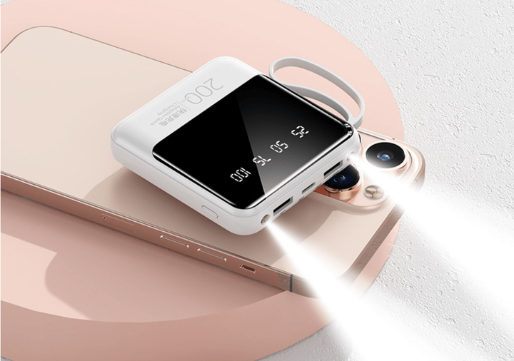 УМБ Павербанк 20000 mAh з LCD дисплеєм + LED ліхтар Power Bank HY-C40 зі швидкою зарядкою білий+ Вбудований кабель-адаптер 4 в 1 - зображення 2