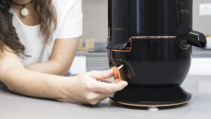 Sokowirówka Cecotec ExtremeTitanium 19000 Czarna (4081) - obraz 8