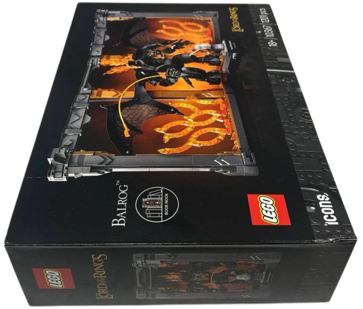Zestaw klocków LEGO Icons Władca Pierścieni: Book nook z Balrogiem 1201 elementów (10367) (955555915354235) - Outlet - obraz 4