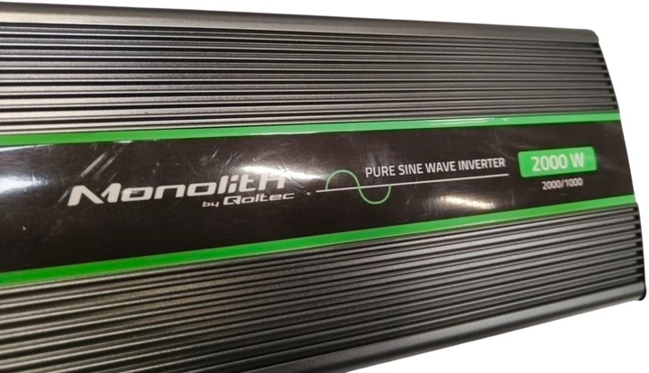 Przetwornica samochodowa Qoltec Monolith 1000W/2000W 12V na 230V czysty sinus (51934) (5901878519340) (955555906279037) - Outlet - obraz 5