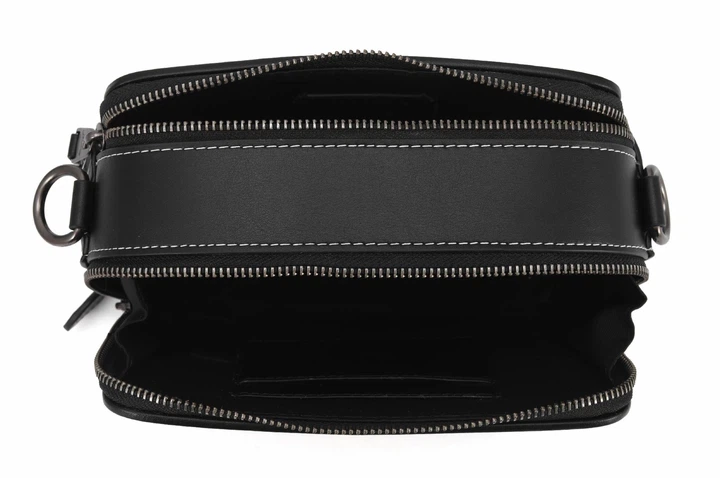 Сумка мужская Coach Wyatt Crossbody In Signature Canvas - Фото 4 Сумка мужская Coach Wyatt Crossbody In Signature Canvas - изображение 4