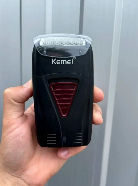 Электробритва Kemei Km-3381 аккумуляторная 3W для бритья с защитной крышкой и кабелем для зарядки - изображение 7