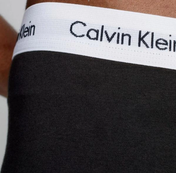 Набір чоловічих трусів боксерів Calvin Klein men boxer 3 шт, розмір М чорні, з сірим поясом. - зображення 5