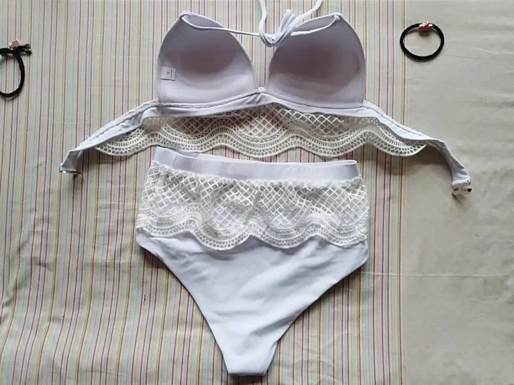 Женский купальник Раздельный с кружевом на завязках эластан S Белый (72/34) - Фото 2 Женский купальник Раздельный с кружевом на завязках эластан S Белый (72/34) - изображение 2