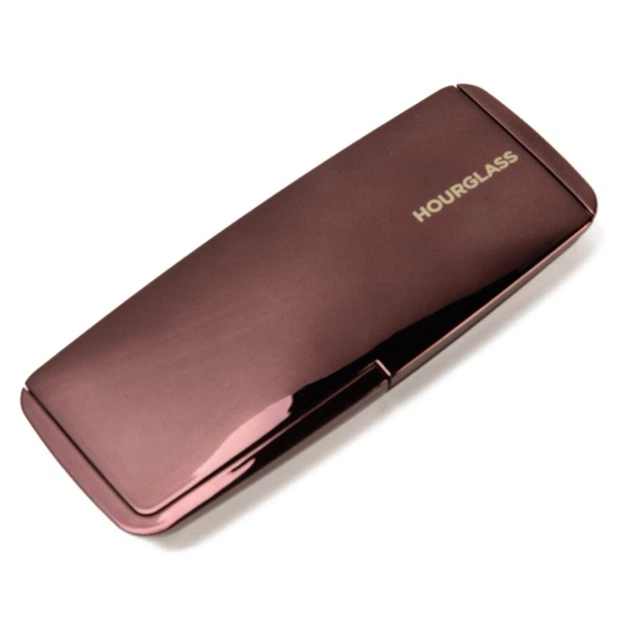 Палітра сяюча пудра + рум'яна + бронзер Hourglass Ambient™ Lighting Palette Diffused Edit 2 х 2.8 г + 3.3 г - Фото 4 Палітра сяюча пудра + рум'яна + бронзер Hourglass Ambient™ Lighting Palette Diffused Edit 2 х 2.8 г + 3.3 г - зображення 4