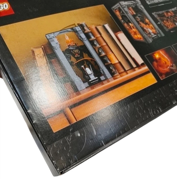 Zestaw klocków LEGO Icons Władca pierścieni: Book nook z Balrogiem 1201 element (10367) (955555915788812) - Outlet - obraz 4