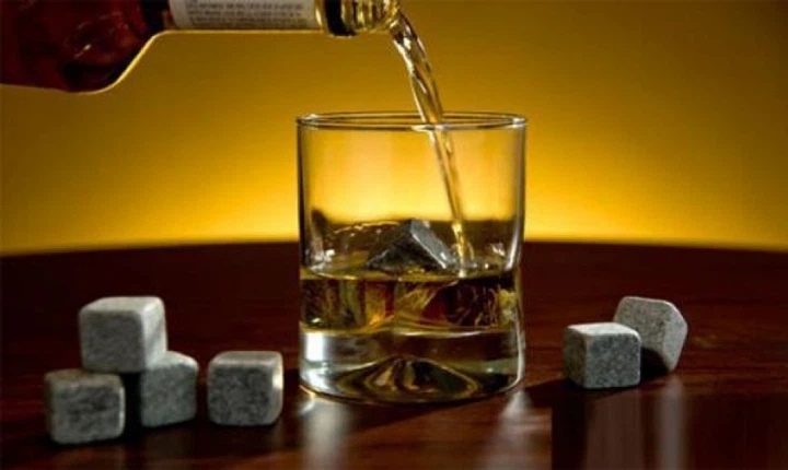Камені для віскі Whiskey Stones з стеатита (9шт) - зображення 11