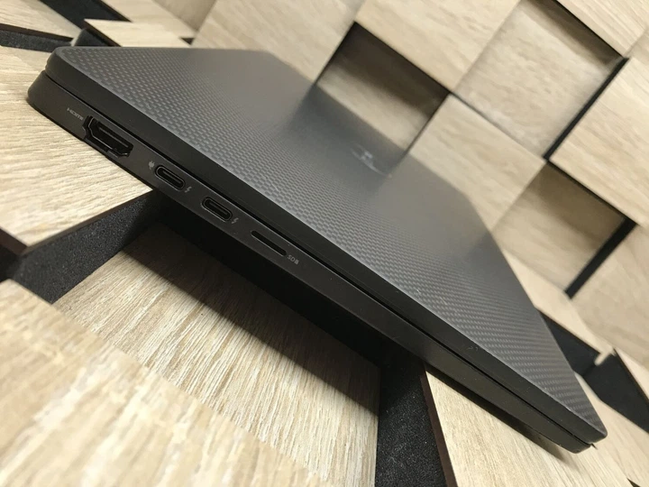 Ультрабук Б-класс Dell Latitude 7410 / 14" (1920x1080) IPS / Intel Core i5-10310U (4 (8) ядра по 1.7 - 4.4 GHz) / 16 GB DDR4 / 256 GB SSD M.2 / Intel UHD Graphics / WebCam / USB 3.2 / HDMI / Windows 10 б/у - Фото 9 Ультрабук Б-класс Dell Latitude 7410 / 14" (1920x1080) IPS / Intel Core i5-10310U (4 (8) ядра по 1.7 - 4.4 GHz) / 16 GB DDR4 / 256 GB SSD M.2 / Intel UHD Graphics / WebCam / USB 3.2 / HDMI / Windows 10 б/у - изображение 9