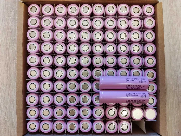 Аккумуляторные батарейки INR18650 SAMSUNG 35E 3500mAH 8A (сопр. 20 мОм) - изображение 3