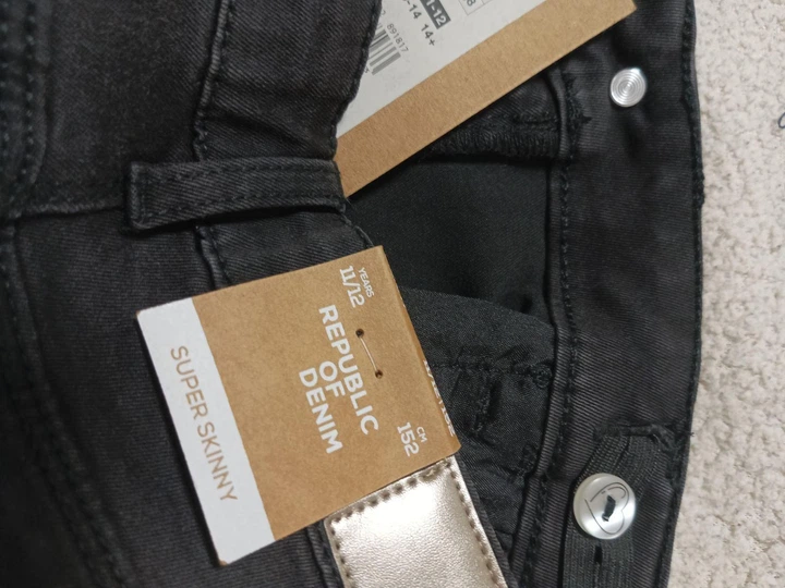 Чорні підліткові джинси Super Skinny для дівчинки 152 см (11-12 років) OVS - Фото 3 Чорні підліткові джинси Super Skinny для дівчинки 152 см (11-12 років) OVS - зображення 3
