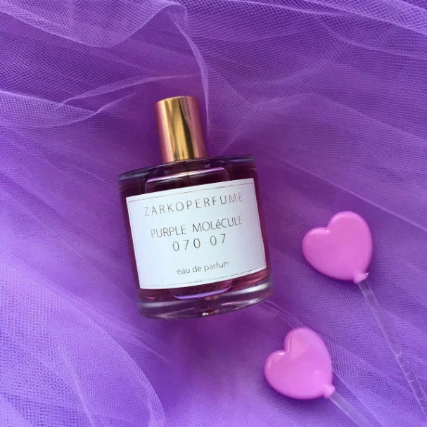 Парфюмированная вода унисекс Zarkoperfume Purple Molecule 070.07 100 мл - Фото 3 Парфюмированная вода унисекс Zarkoperfume Purple Molecule 070.07 100 мл - изображение 3