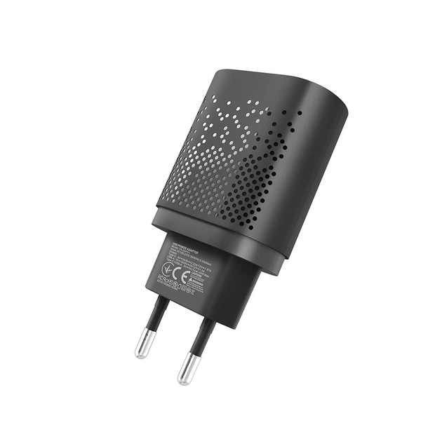 Сетевое Зарядное Устройство Yoki Led Series YK-20PD+QC 20W Черный - изображение 3