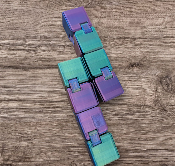 Головоломка Фіджет Crazy Cube Puzzle Фіолетовий 6 См 3Д Друк - зображення 6