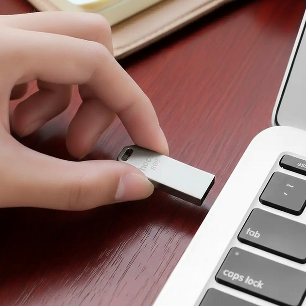 Флеш-накопитель USB 2.0 8 ГБ металлический Hoco UD4 для ноутбука с ударостойким корпусом - Фото 3 Флеш-накопитель USB 2.0 8 ГБ металлический Hoco UD4 для ноутбука с ударостойким корпусом - изображение 3