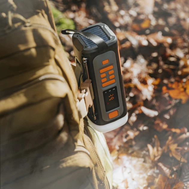 Odbiornik radiowy Adler AD 1920 z panelem słonecznym, korbką i powerbankiem (5905575910714) - obraz 17