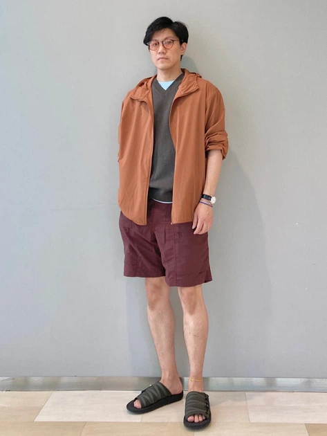 Ветровка мужская Uniqlo 701768583 M Коричневая (1159860393) - Фото 3 Ветровка мужская Uniqlo 701768583 M Коричневая (1159860393) - изображение 3