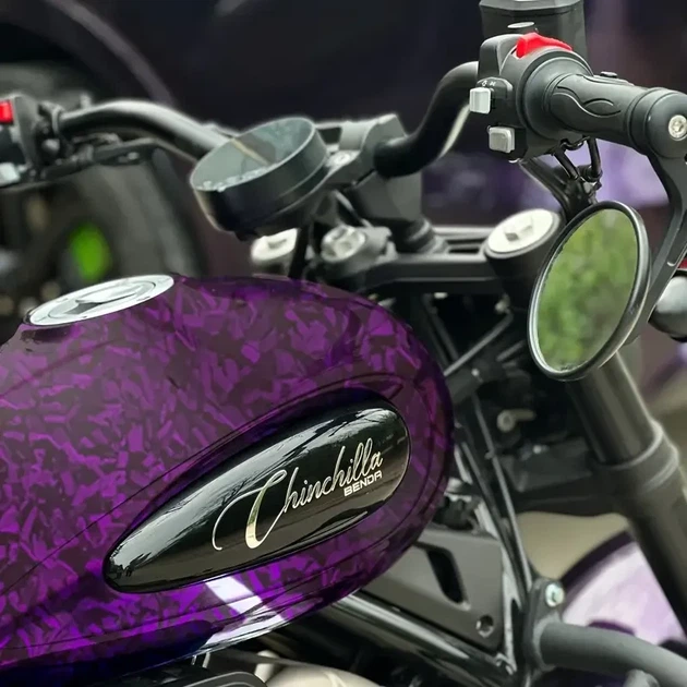 Защитная виниловая пленка для авто 10 см длина 150 см Purple Forged Carbon - изображение 6