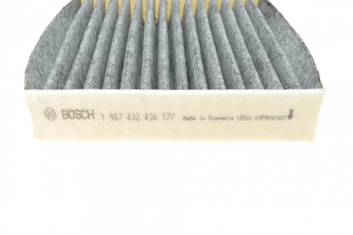 Фільтр салону Citroen C3/C4/Peugeot 207/208 09- (вугільний) К-кт 2 шт. BOSCH 1 987 432 436 - изображение 3