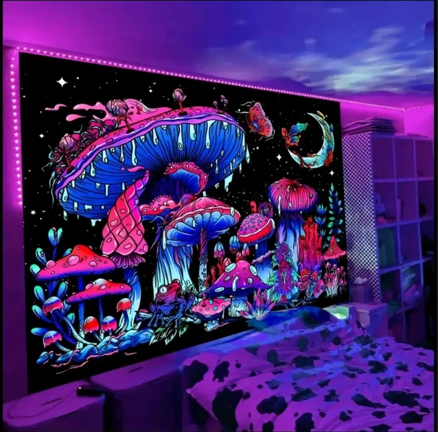 Гобелен с грибами 149×129,гобелен флуоресцентный,гобелен на стену светит в ультрафиолете,яркий - Фото 3 Гобелен с грибами 149×129,гобелен флуоресцентный,гобелен на стену светит в ультрафиолете,яркий - изображение 3