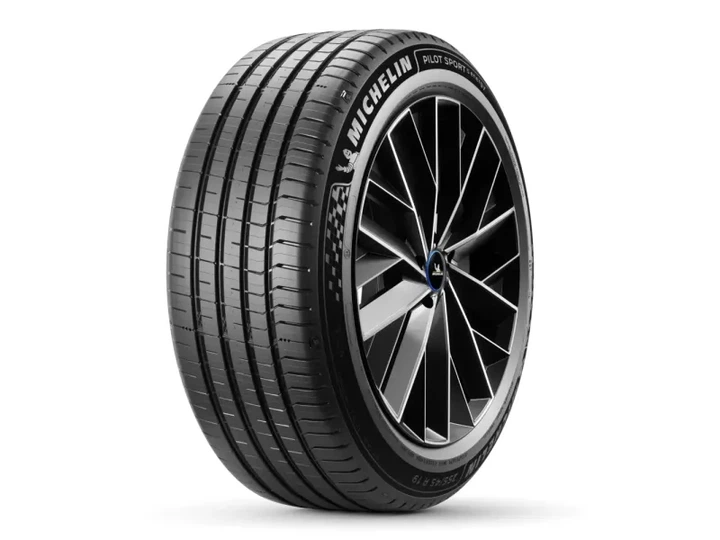 Літня шина Michelin Pilot Sport 5 Energy 255/40 R21 102Y - Фото 1 Літня шина Michelin Pilot Sport 5 Energy 255/40 R21 102Y - зображення 1