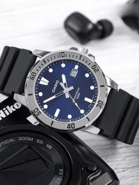 Casio MTP-VD01-2E мужские кварцевые часы стальной корпус синий циферблат - изображение 2