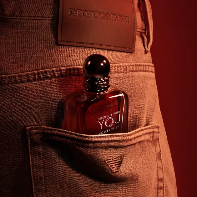 Парфюмированная вода для мужчин Giorgio Armani Emporio Armani Stronger With You Powerfully 100 мл - изображение 5