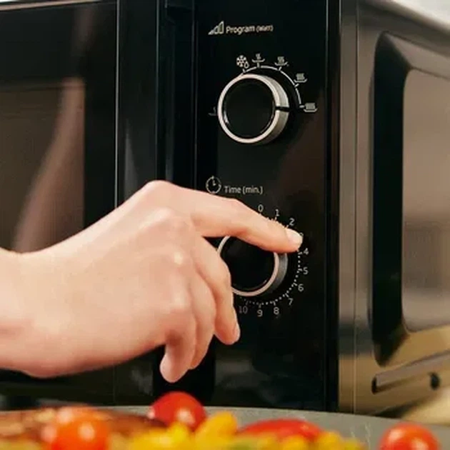 Мікрохвильова піч BEKO MOC20100BFB - изображение 8