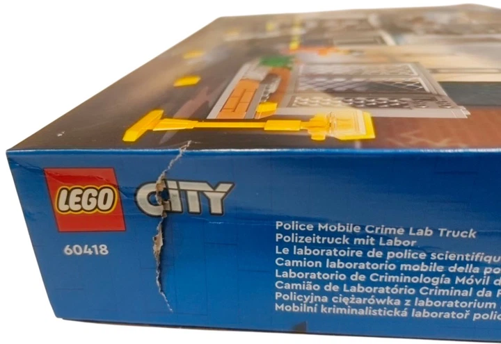 Конструктор LEGO City Пересувна поліцейська криміналістична лабораторія 674 деталей (60418) (955555916533829) - Уцінка - зображення 6