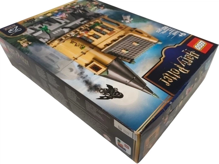 Конструктор LEGO Harry Potter Замок Гоґвортс: Лікарняне крило 907 елементів (76463) (955555916241472) - Уцінка - зображення 3