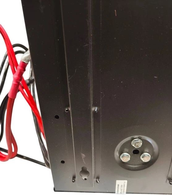 ДБЖ Volt Polska SINUS PRO 2000 W 24/230V (1400/2000W) (5903111886387) (955555914047509) - Уцінка - зображення 2