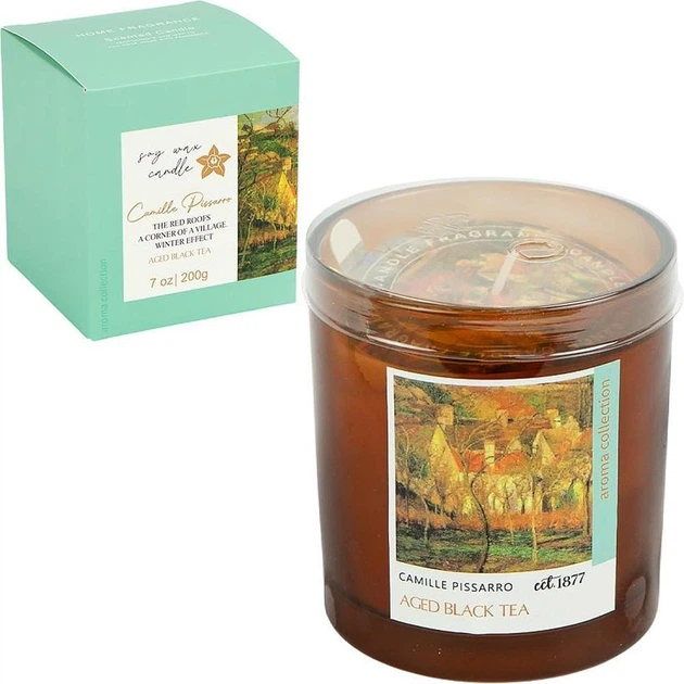 Аромасвічка у скляному стакані з кришечкою «Camille Pissarro – Aged Black Tea», 460 г, 9x7 см (Ароматична свічка для дому) - Фото 3 Аромасвічка у скляному стакані з кришечкою «Camille Pissarro – Aged Black Tea», 460 г, 9x7 см (Ароматична свічка для дому) - зображення 3
