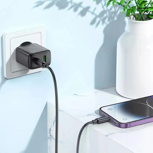 Сетевое зарядное устройство Hoco Premium 30W/3A PD Type-C + USB-A — быстрая зарядка для смартфона и планшета - Фото 9 Сетевое зарядное устройство Hoco Premium 30W/3A PD Type-C + USB-A — быстрая зарядка для смартфона и планшета - изображение 9