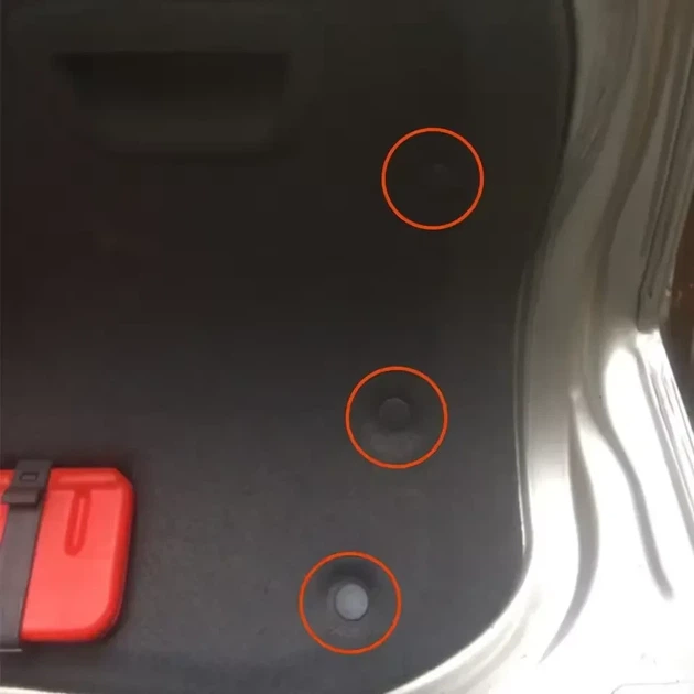 Кліпса обшивки багажника VOLVO S40, S60, S80 - зображення 3