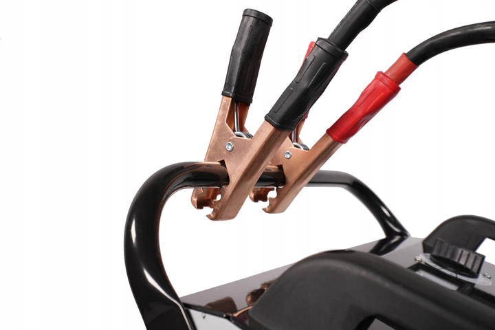 Пуско зарядное устройство 12/24V, 500A, 220V G.I.KRAFT GI35112 - Фото 7 Пуско зарядное устройство 12/24V, 500A, 220V G.I.KRAFT GI35112 - изображение 7