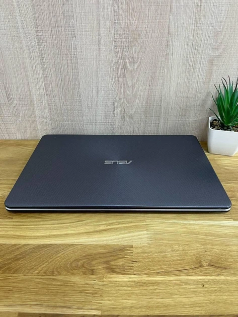 Ноутбук Asus VivoBook 15 X505 15.6" AMD A9-9420 8GB DDR3 Radeon R5 M230 hdd 1tb Б/В - зображення 6