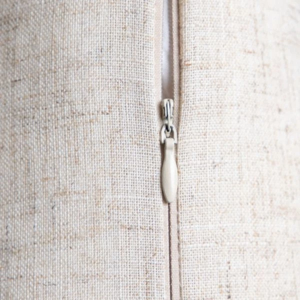 Наволочка Homla Flax з аплікацією зайця і тривимірними квітами 45x45 см (5906496734090) - зображення 3