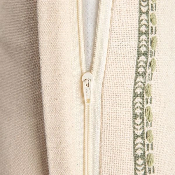 Наволочка Homla Arla з вишитим вручну візерунком 45x45 см (5906496736780) - зображення 3