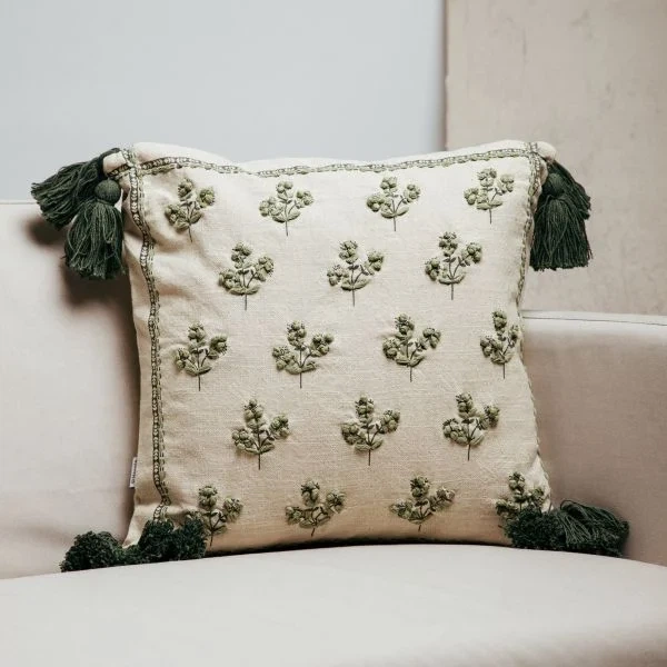 Наволочка Homla Arla з вишитим вручну візерунком 45x45 см (5906496736780) - зображення 4