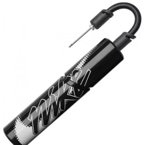 Насос для м'ячів Nike Essential Ball Pump N.000.1484.091.NS Чорний - Фото 1 Насос для м'ячів Nike Essential Ball Pump N.000.1484.091.NS Чорний - зображення 1