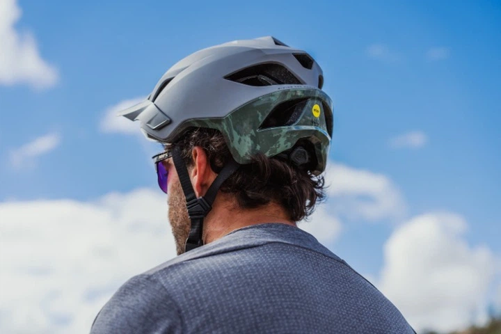 Вело шолом TLD FLOWLINE HELMET; POINT [BLACK / CHARCOAL] M/L (OBOD_108540083) - изображение 6