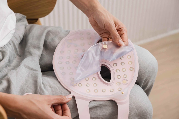 Світлодіодна LED маска для мікрострумової фототерапії Beautifly Aura Glam (5903003702542) - зображення 11