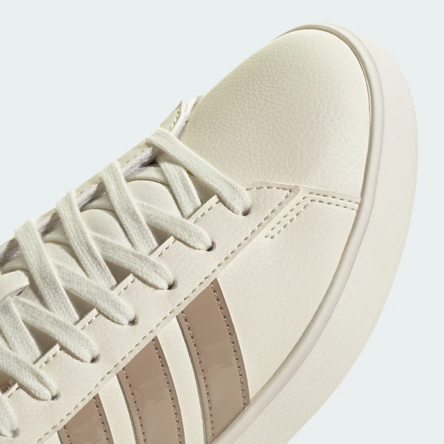 Женские кеды низкие Adidas Grand Court 3.0 IH3917 41.5 (7.5UK) 26 см Off White (4068806681386) - изображение 8