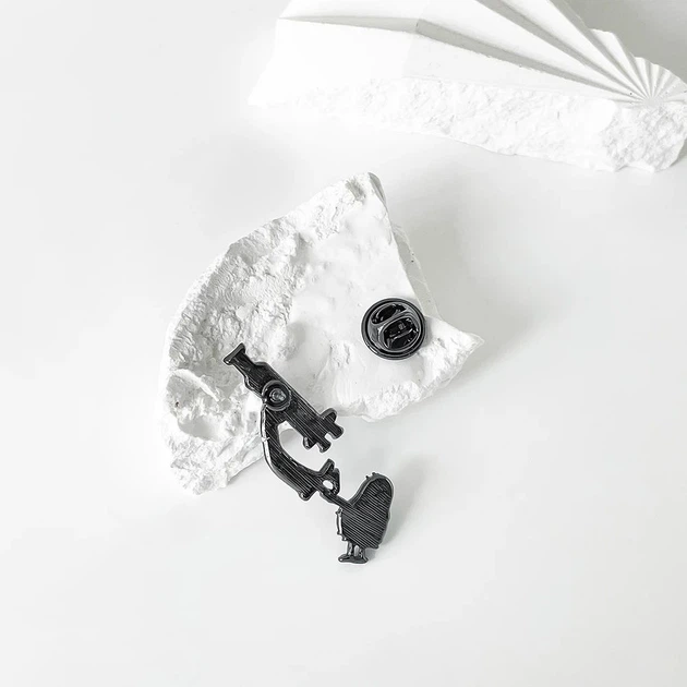 Значок (пин) BROCHE брошь бижутерия Медицина Микроскоп Бактерия Селфи белый BRGV114335 - изображение 6
