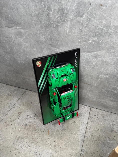 Арт Держатель Рамка на Стену 50x30 см для Вашего Конструктора LEGO Technic Porsche 911 GT3 R REXY AO Racing (42224) - Type-E - изображение 10