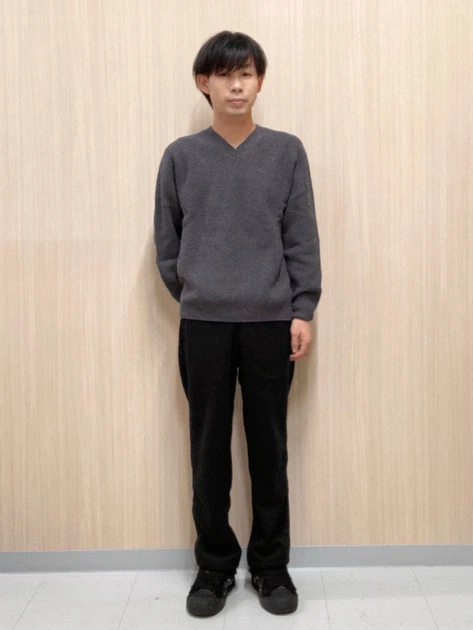 Пуловер женский Uniqlo 842513082 XL Серый (1159856179) - Фото 12 Пуловер женский Uniqlo 842513082 XL Серый (1159856179) - изображение 12