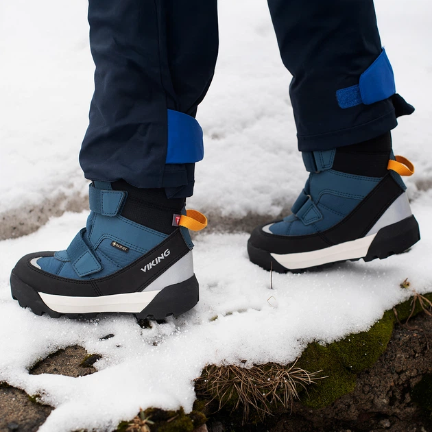 Черевики Viking Expower Warm GTX Petrol, колір синій, розмір 23 (253.94020.0055) - Фото 2 Черевики Viking Expower Warm GTX Petrol, колір синій, розмір 23 (253.94020.0055) - зображення 2