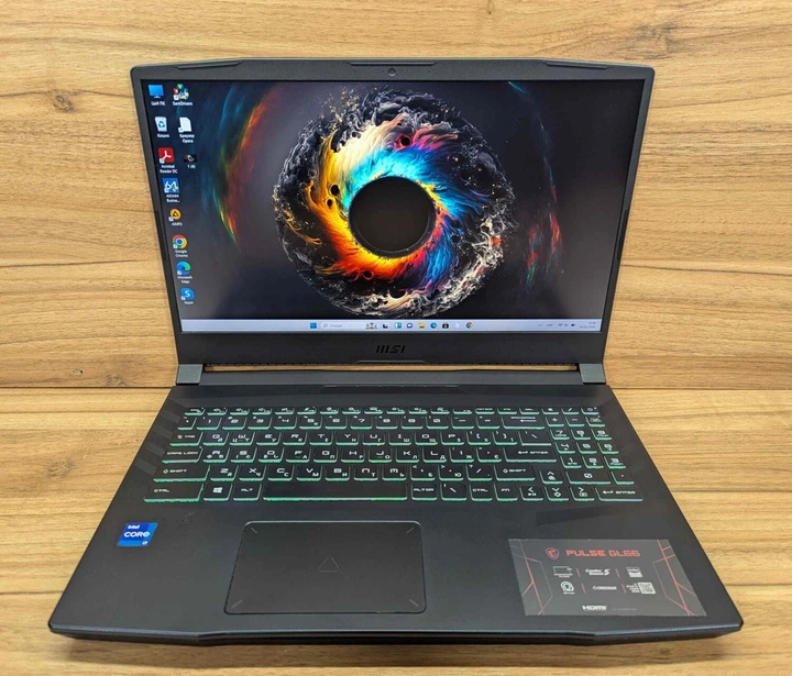 Игровой ноутбук MSI Pluse GL66 11UGKV / 15.6" (1920x1080) IPS / Intel Core i7-11800H (8 (16) ядер по 2.3 - 4.6 GHz) / 16 GB DDR4 / 512 GB SSD / nVidia GeForce RTX 3070, 8 GB GDDR6, 256-bit / WebCam / Windows 11 б/у + Подарок Новая беспроводная мышь / USB - Фото 2 Игровой ноутбук MSI Pluse GL66 11UGKV / 15.6" (1920x1080) IPS / Intel Core i7-11800H (8 (16) ядер по 2.3 - 4.6 GHz) / 16 GB DDR4 / 512 GB SSD / nVidia GeForce RTX 3070, 8 GB GDDR6, 256-bit / WebCam / Windows 11 б/у + Подарок Новая беспроводная мышь / USB - изображение 2