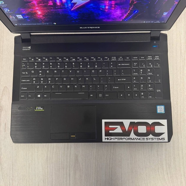 Игровой ноутбук PowerSpec 1510 / 15.6" (1920x1080) IPS / Intel Core i7-7700HQ (4 (8) ядра по 2.8 - 3.8 GHz) / 16 GB DDR4 / 256 GB SSD / nVidia GeForce GTX 1070, 8 GB GDDR5, 256-bit / WebCam б/у - Фото 3 Игровой ноутбук PowerSpec 1510 / 15.6" (1920x1080) IPS / Intel Core i7-7700HQ (4 (8) ядра по 2.8 - 3.8 GHz) / 16 GB DDR4 / 256 GB SSD / nVidia GeForce GTX 1070, 8 GB GDDR5, 256-bit / WebCam б/у - изображение 3