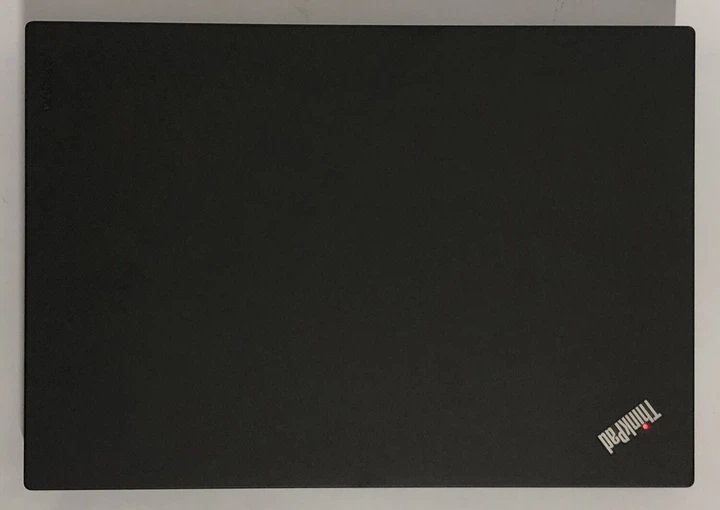 Ігровий ноутбук Lenovo ThinkPad T470p/14" (2560x1440) IPS / Intel Core i7-7700HQ (4 (8) ядра по 2.8 - 3.8 GHz) / 16 GB DDR4 / 512 GB SSD / nVidia GeForce 940MX, 2 GB GDDR5, 64-bit б/в + Подарунок Новий флеш-накопичувач Kingston 64GB - зображення 7